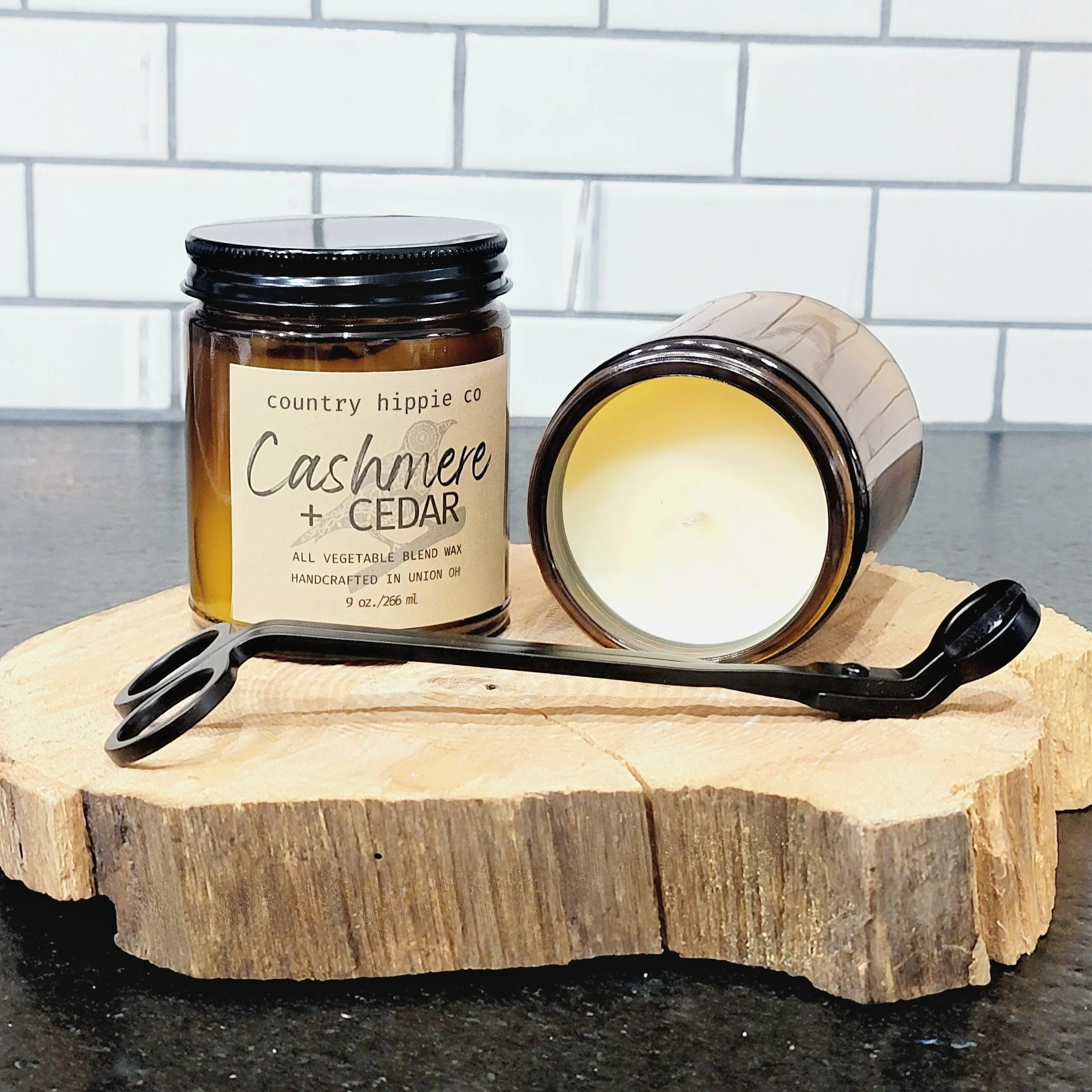 9 oz. CASHMERE   CEDAR Apothecary-inspired  Jar Candle