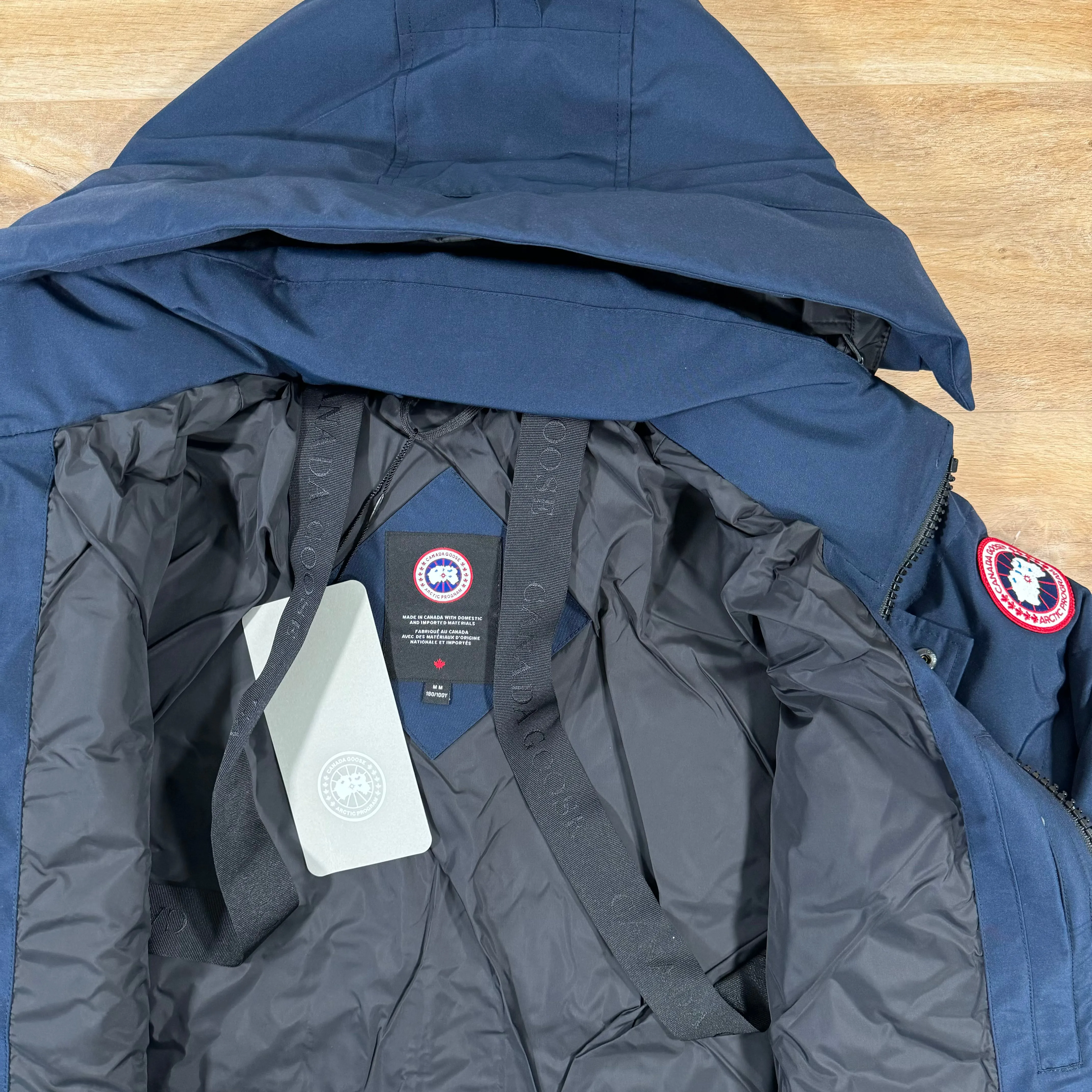 Canada Goose Wyndham Parka in Navy