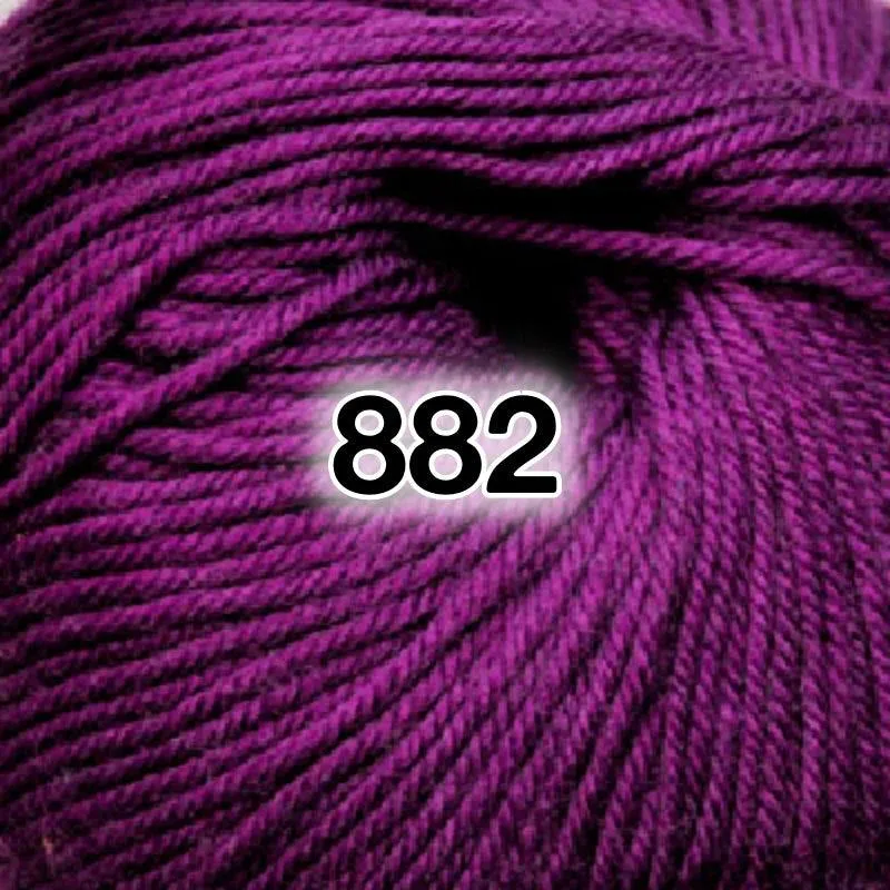 Cascade Yarns 220 Superwash (1 of 2)