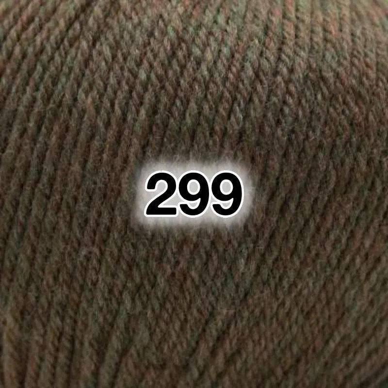 Cascade Yarns 220 Superwash (1 of 2)