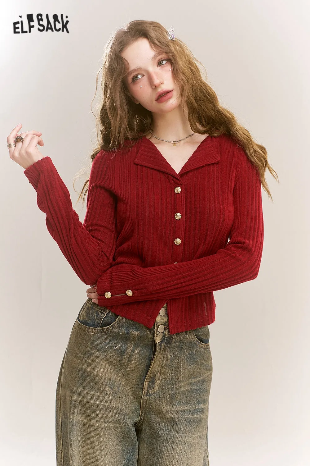 ELFSACK 2024 Winter New Arrivals Polo Neck Sweater Women Fake Buttons V Neck Solid Color Short Top