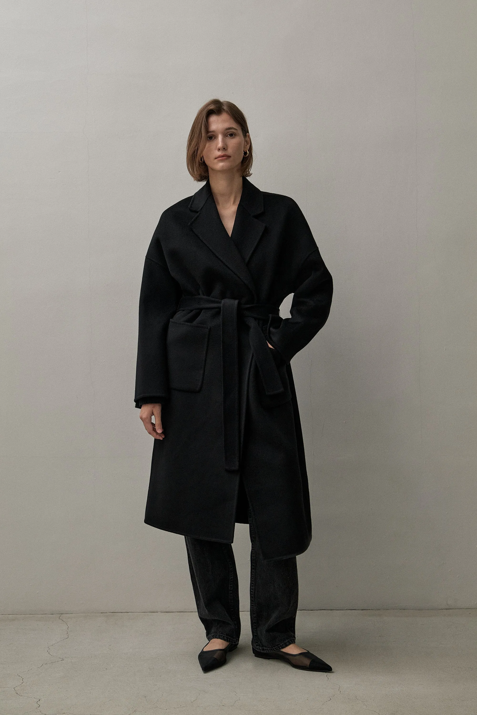 THE BOYFRIEND COAT - BLACK