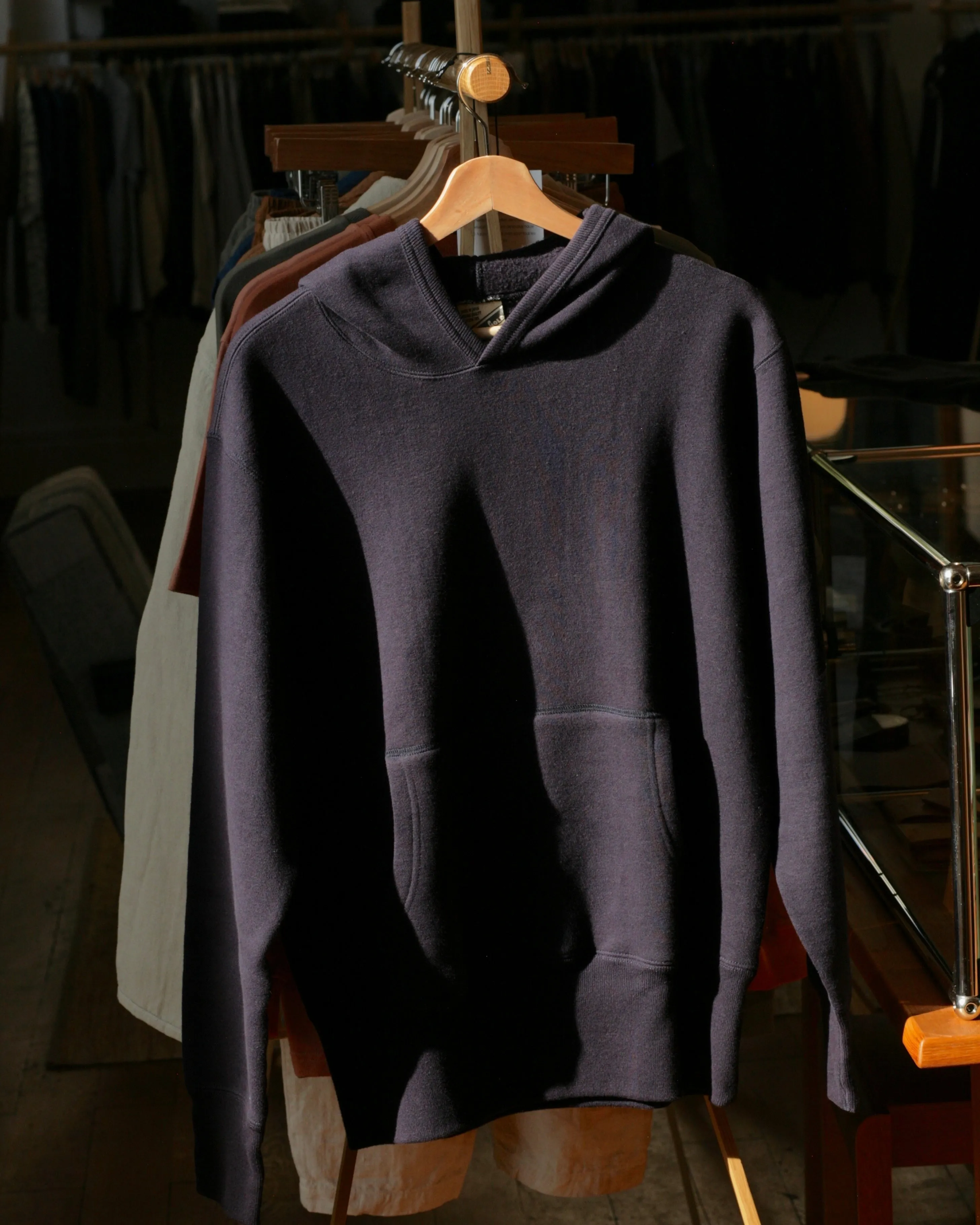 Tsuri-Ami Loopwheel Freedom-Sleeve Sweat Parka in Navy