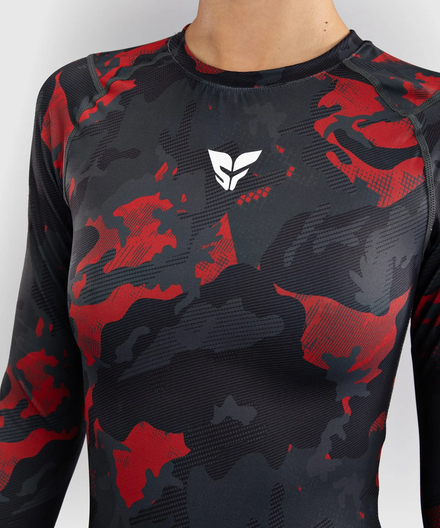 Venum x Sophia Rose Women’s Long Sleeve Rashguard - Urban Red Camo