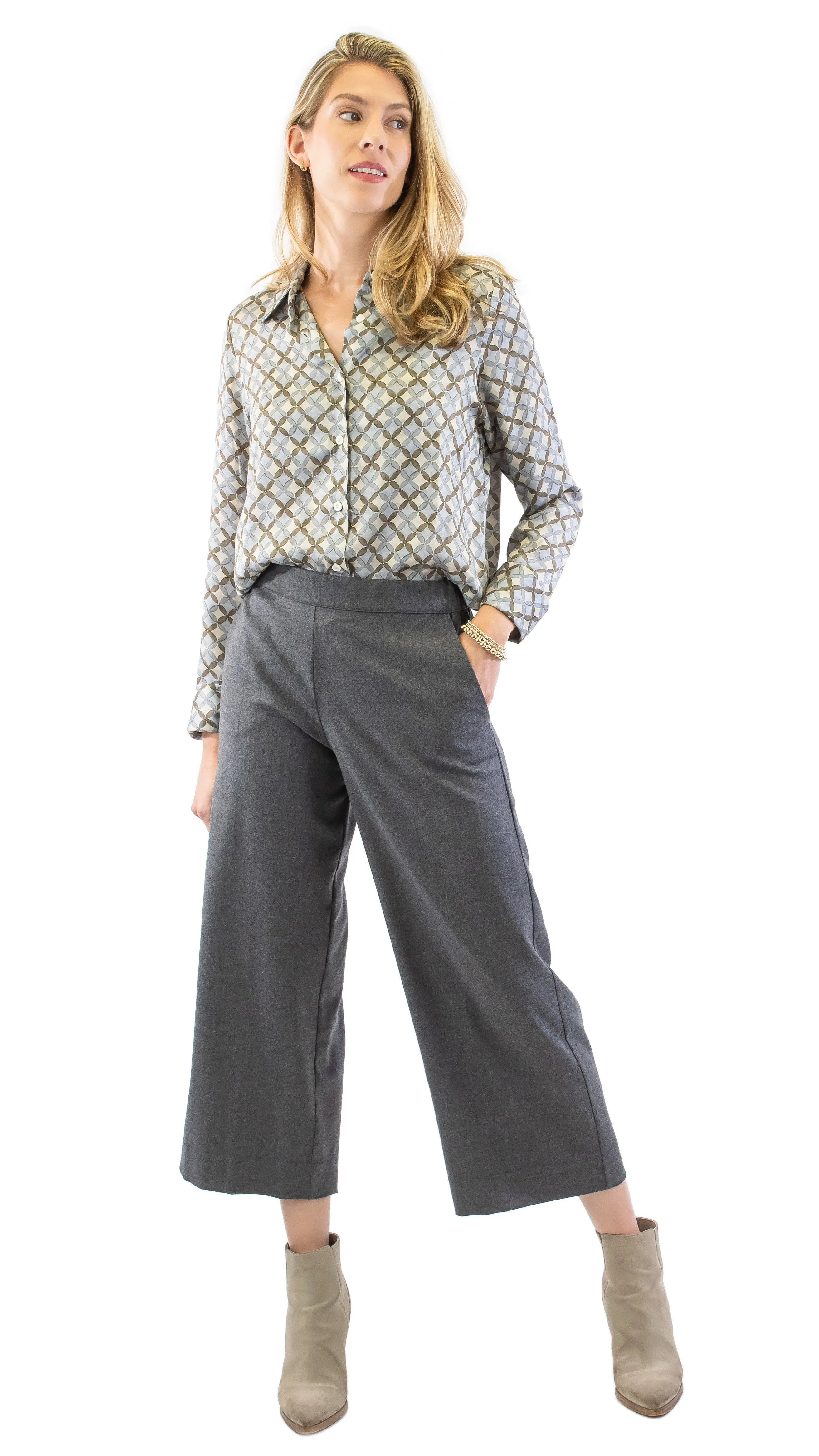 Wide Leg Crop Pants - Gray