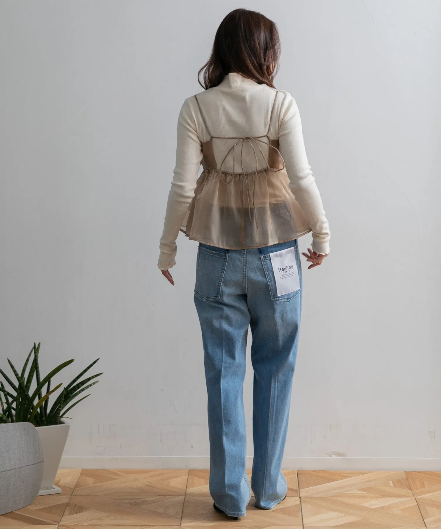 【WOMEN】Healthy denim Nuts Light Pocket